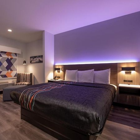 Express Inn & Suites Houston Buitenkant foto
