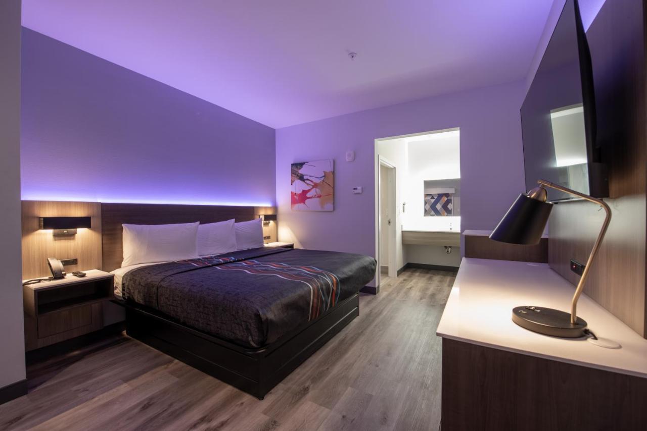 Express Inn & Suites Houston Buitenkant foto
